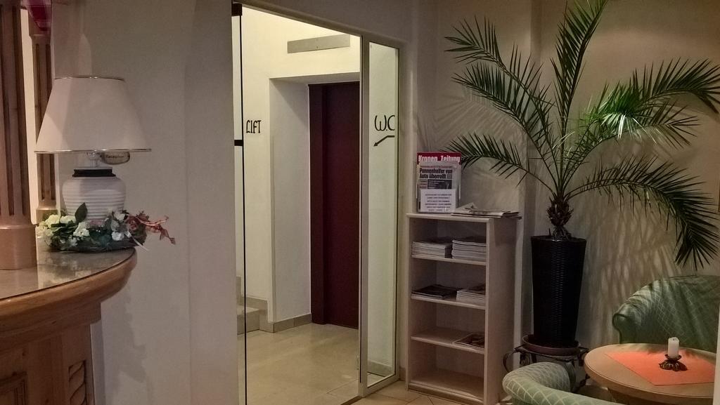 Hotel Habhof - Garni Мёзерн Экстерьер фото